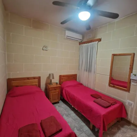 Attard Seafront 3 In Marsalforn *